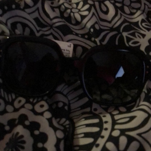 Tory Burch Sunglasses - Picture 1 of 5